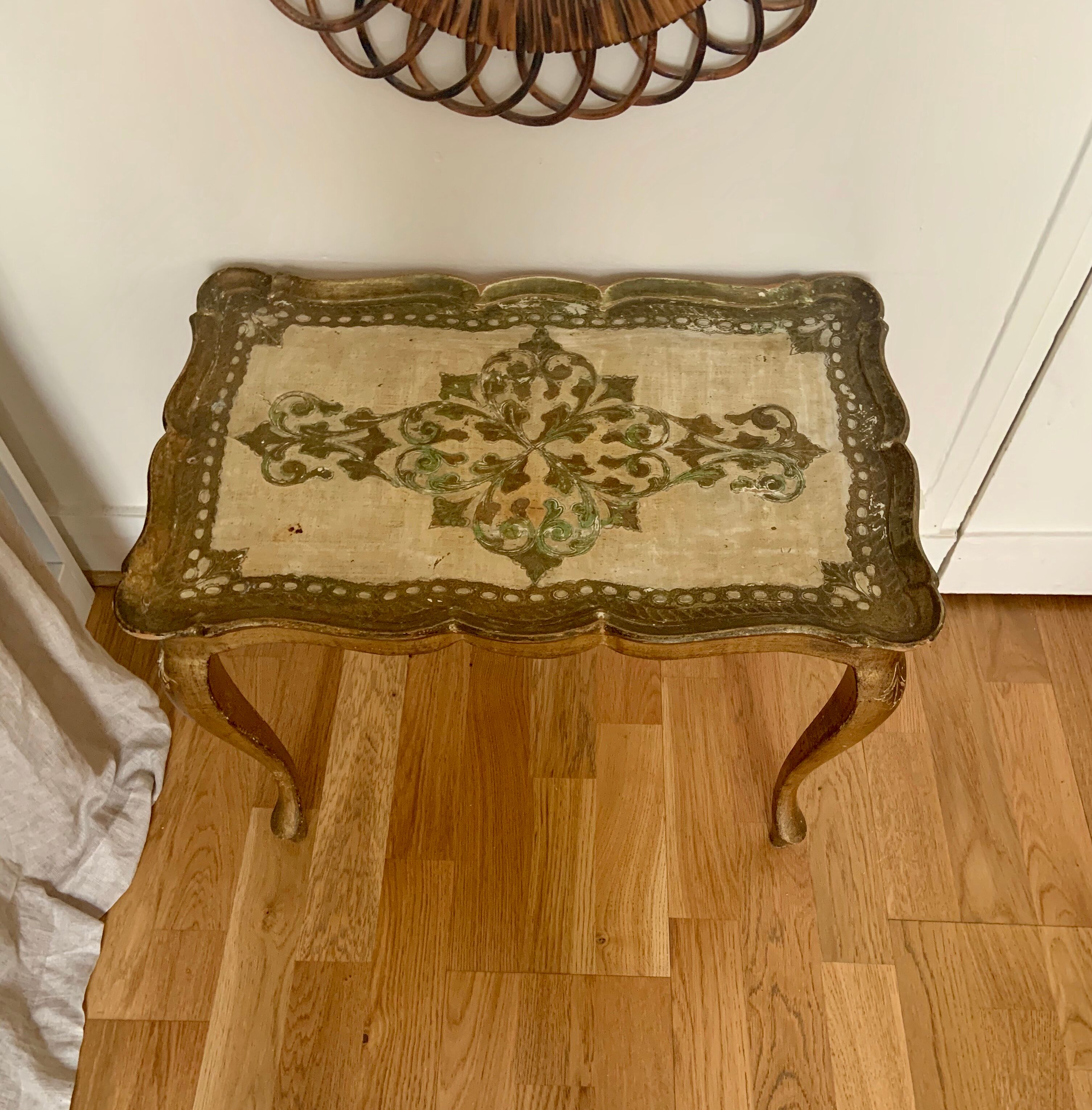 Venetian Console