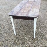 Farm table