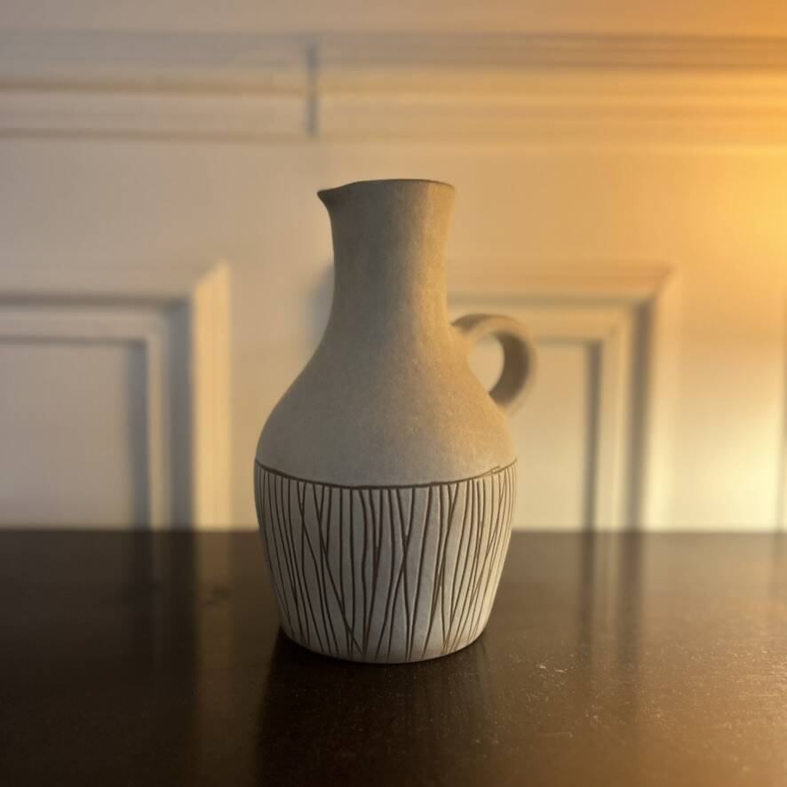 Jug of the Ruelland couple in ceramic