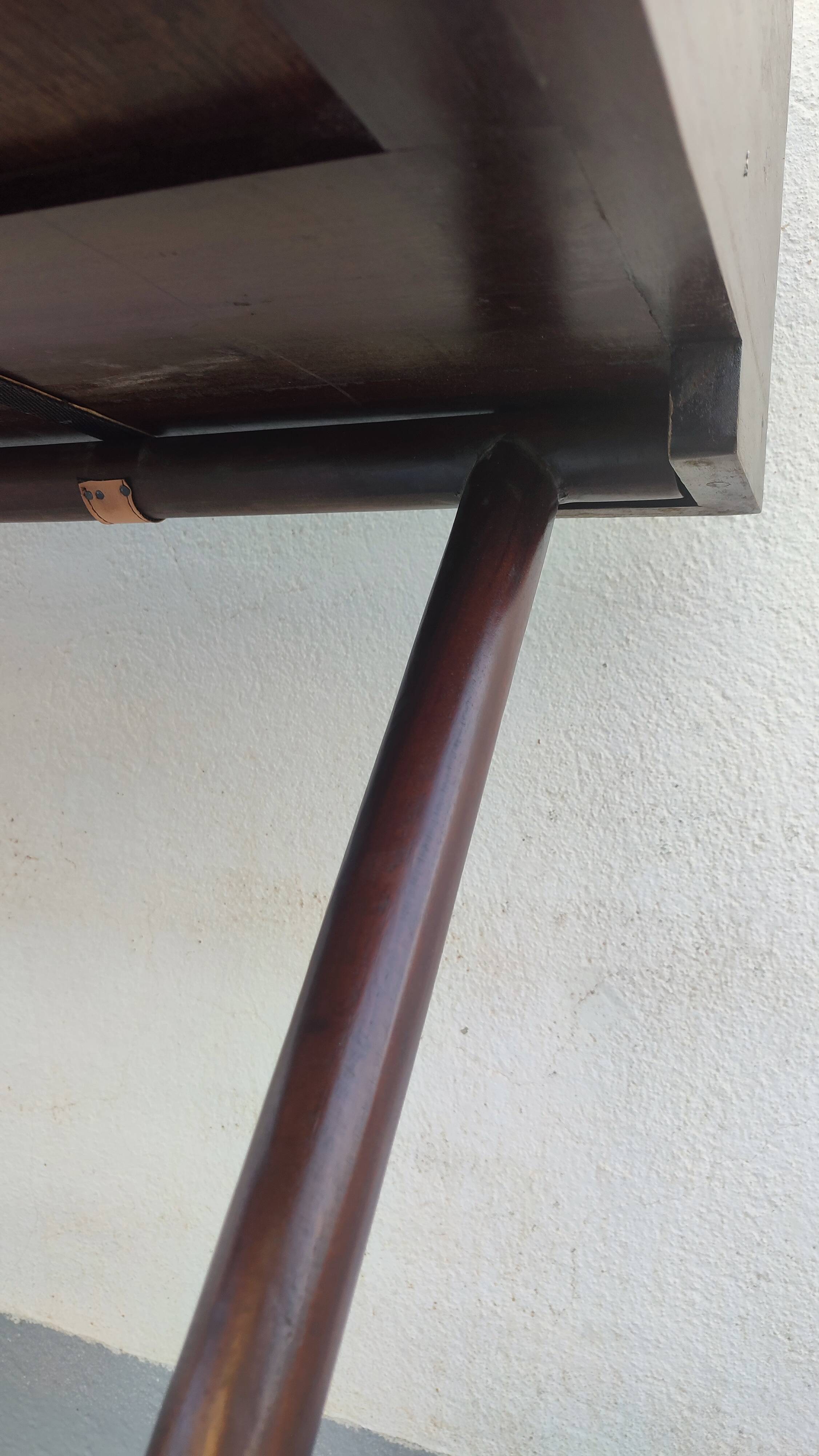 Colonial desk in wood and leather with armchair