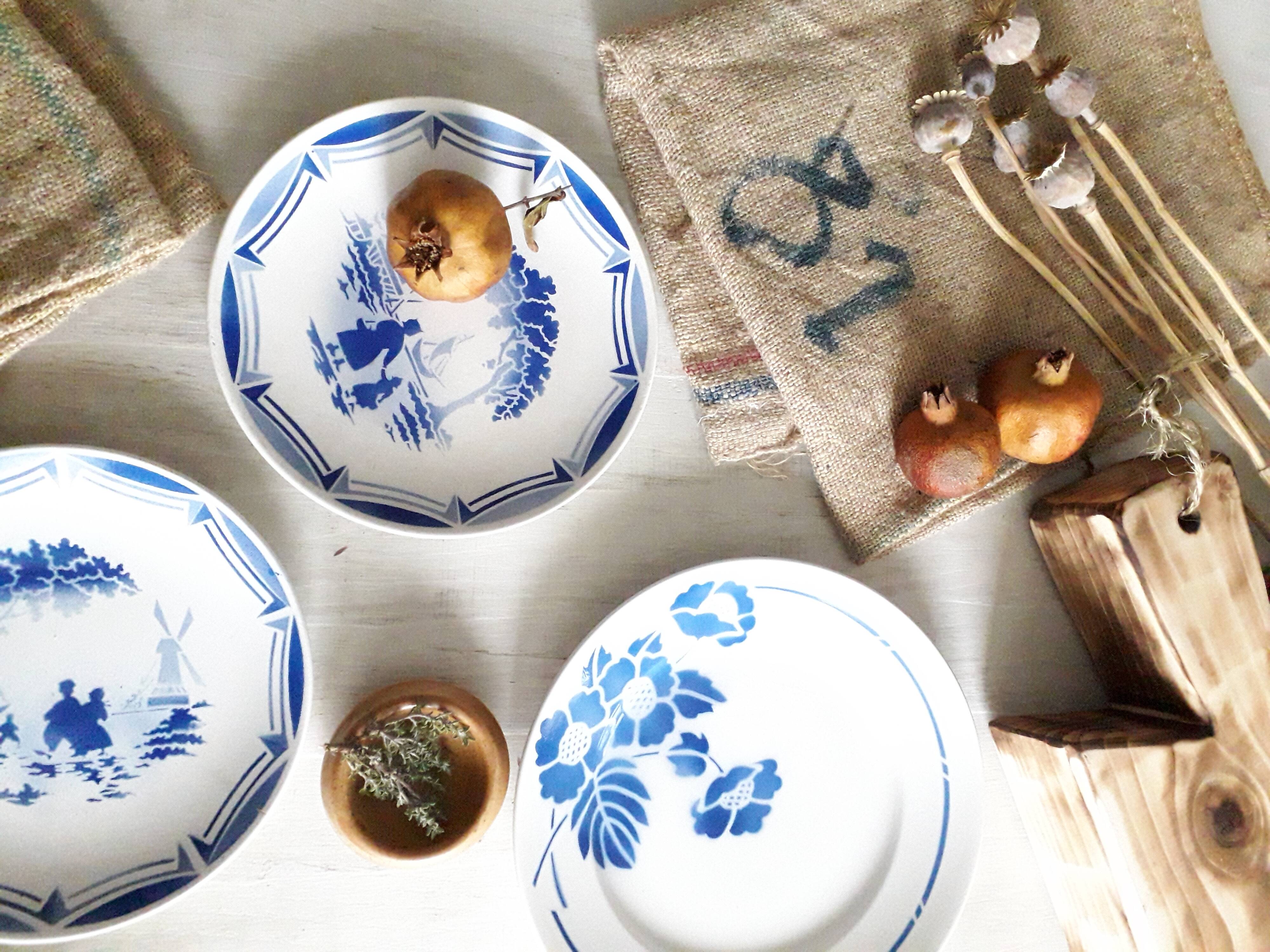 6 antique French dessert plates, Moulin des Loups, 4067