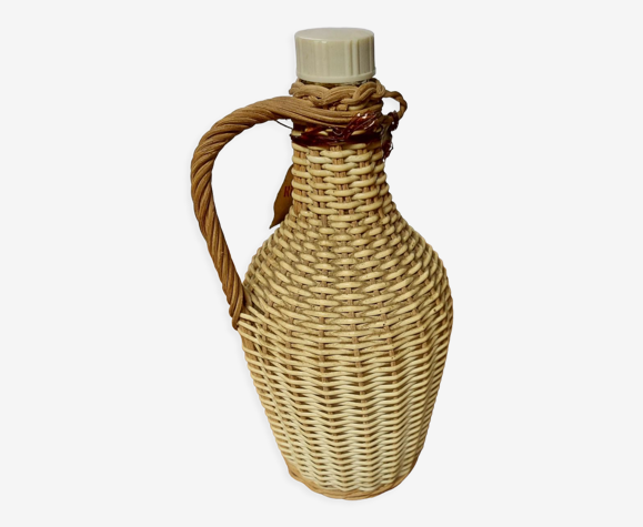 Wicker bottle