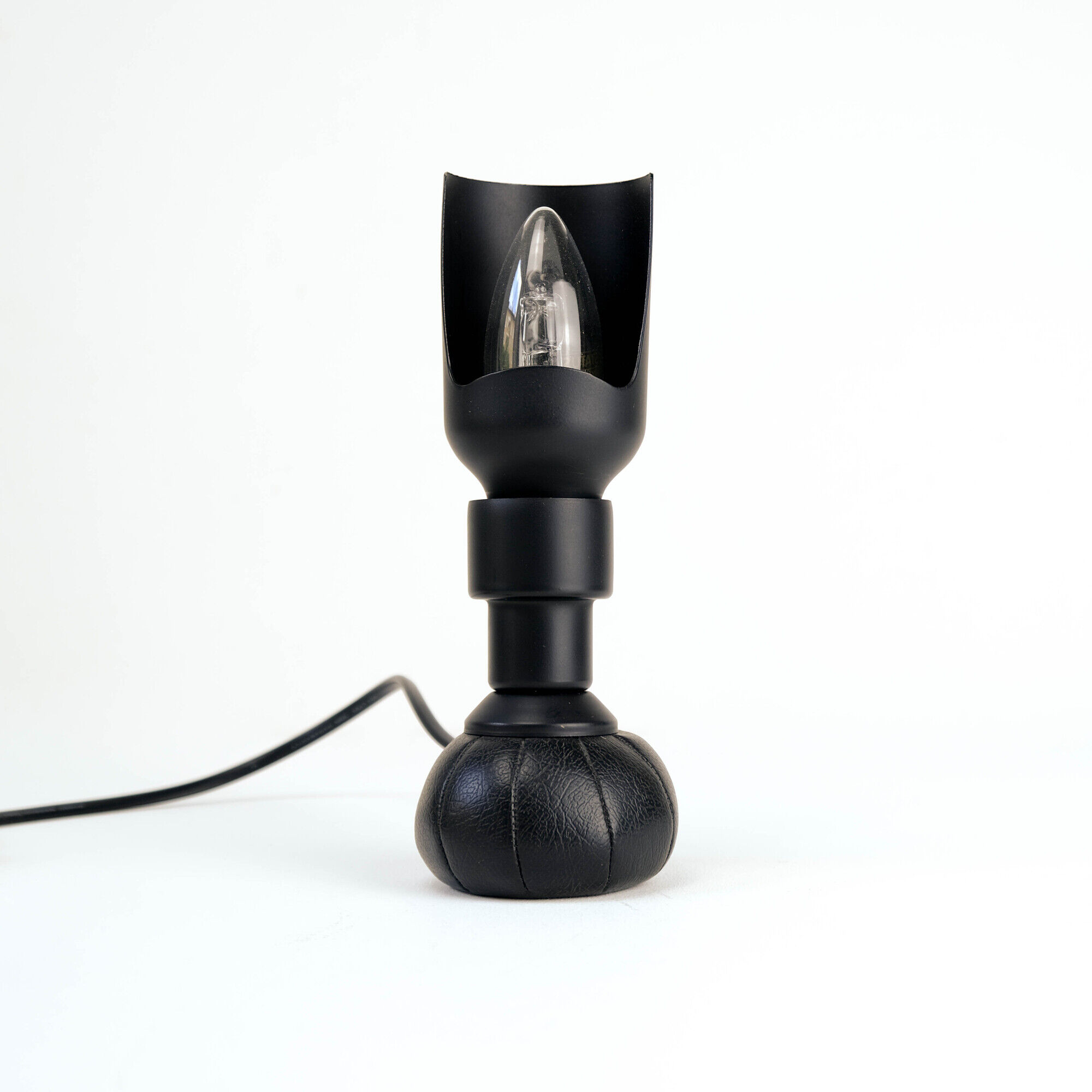 Gino Sarfatti Model 600P Table Lamp for Arteluce, Italy 1966