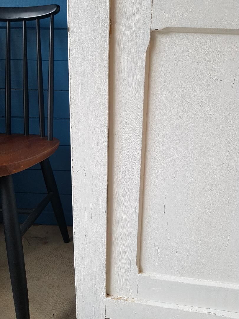 Former parisian buffet white