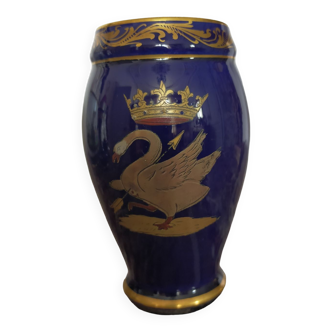 Bleu de Tours earthenware vase
