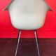 Fauteuil en fibre de verre de Charles & Ray Eames, Hermann Miller