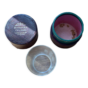 Verre doseur de médecine