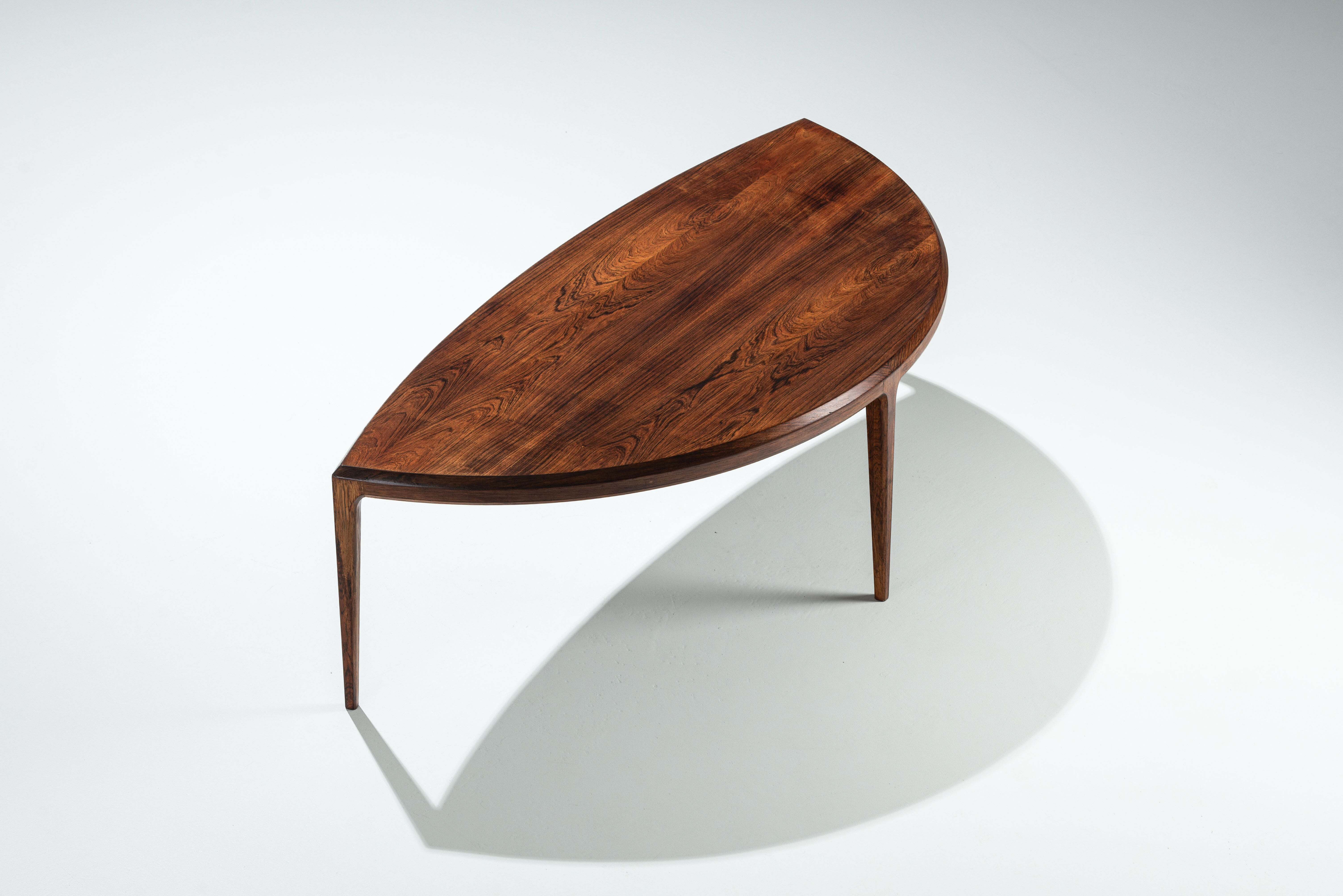 Johannes Andersen rosewood coffeetable for Silkeborg
