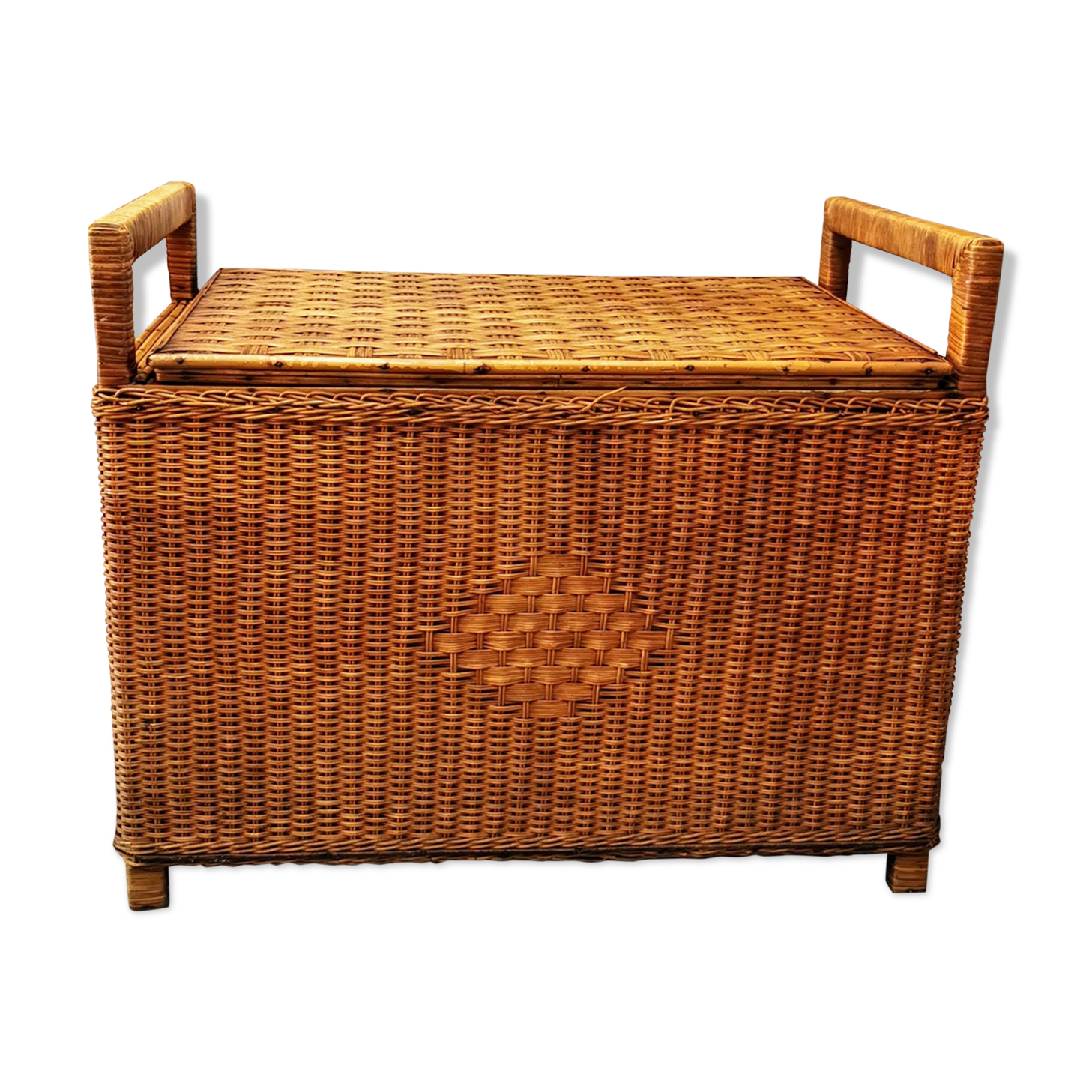 Wicker bench box