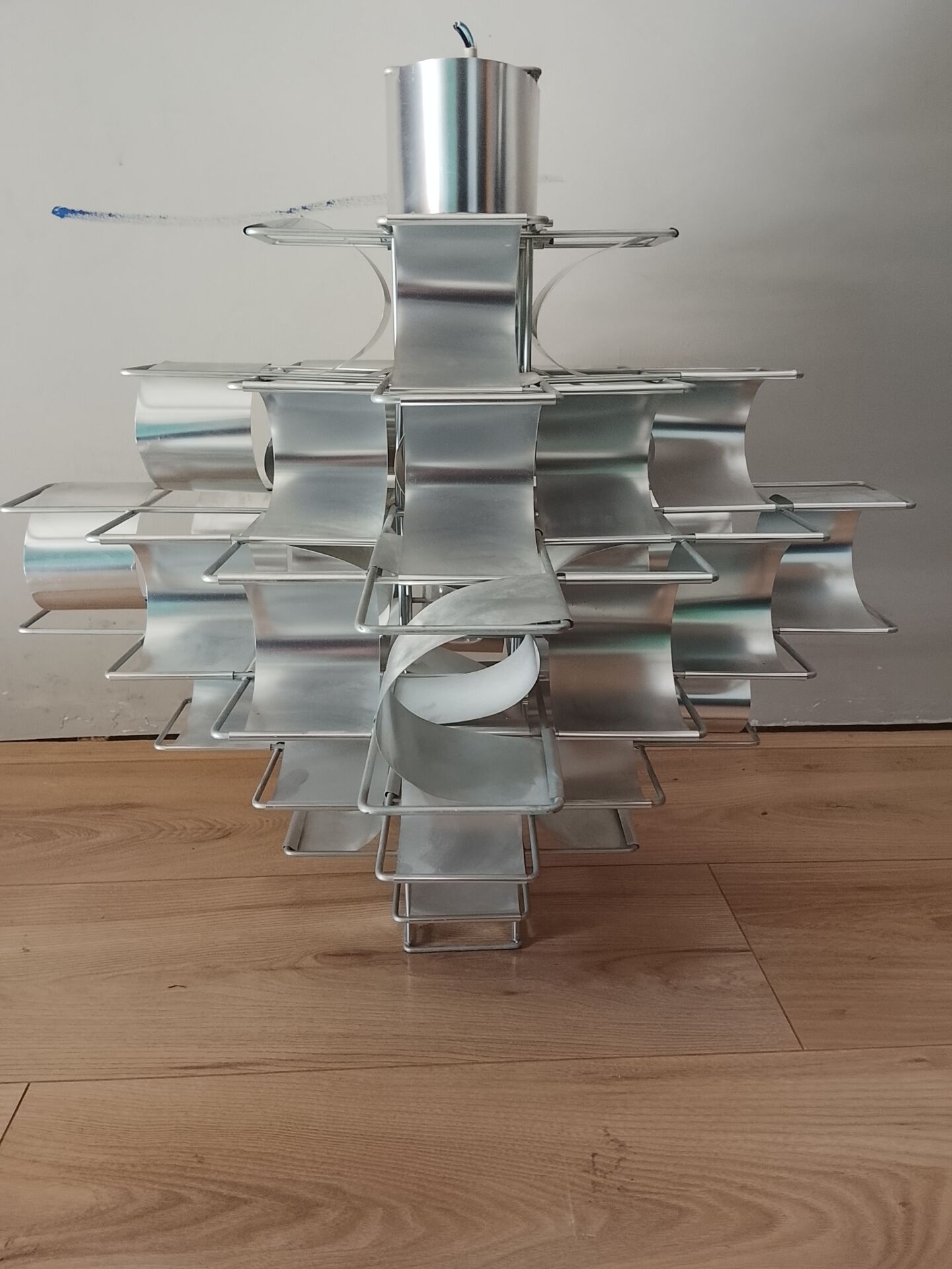 Suspension "Cassiopée" par Max Sauze