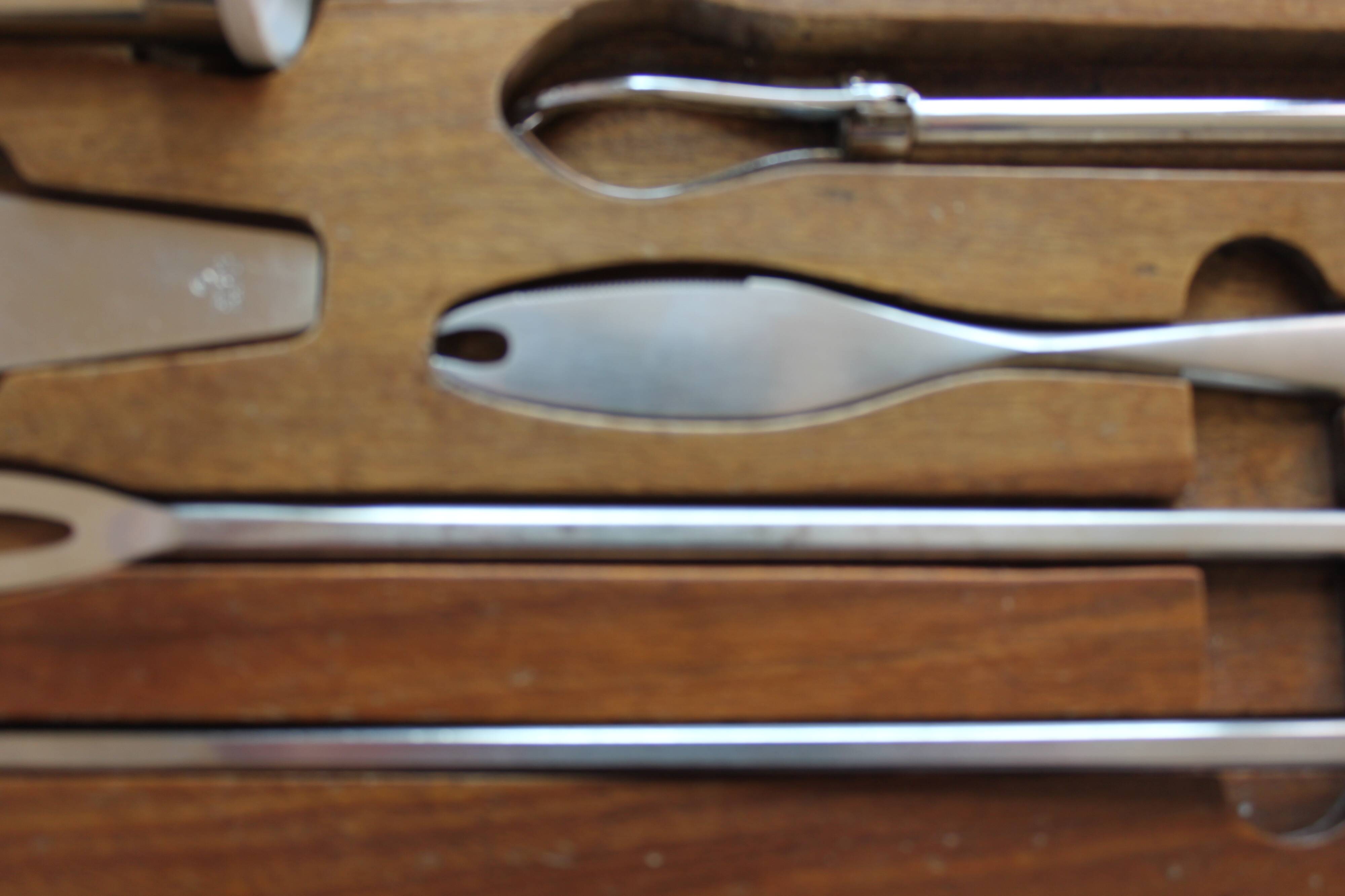 Teak wooden cocktail bar tool set, 1960s.