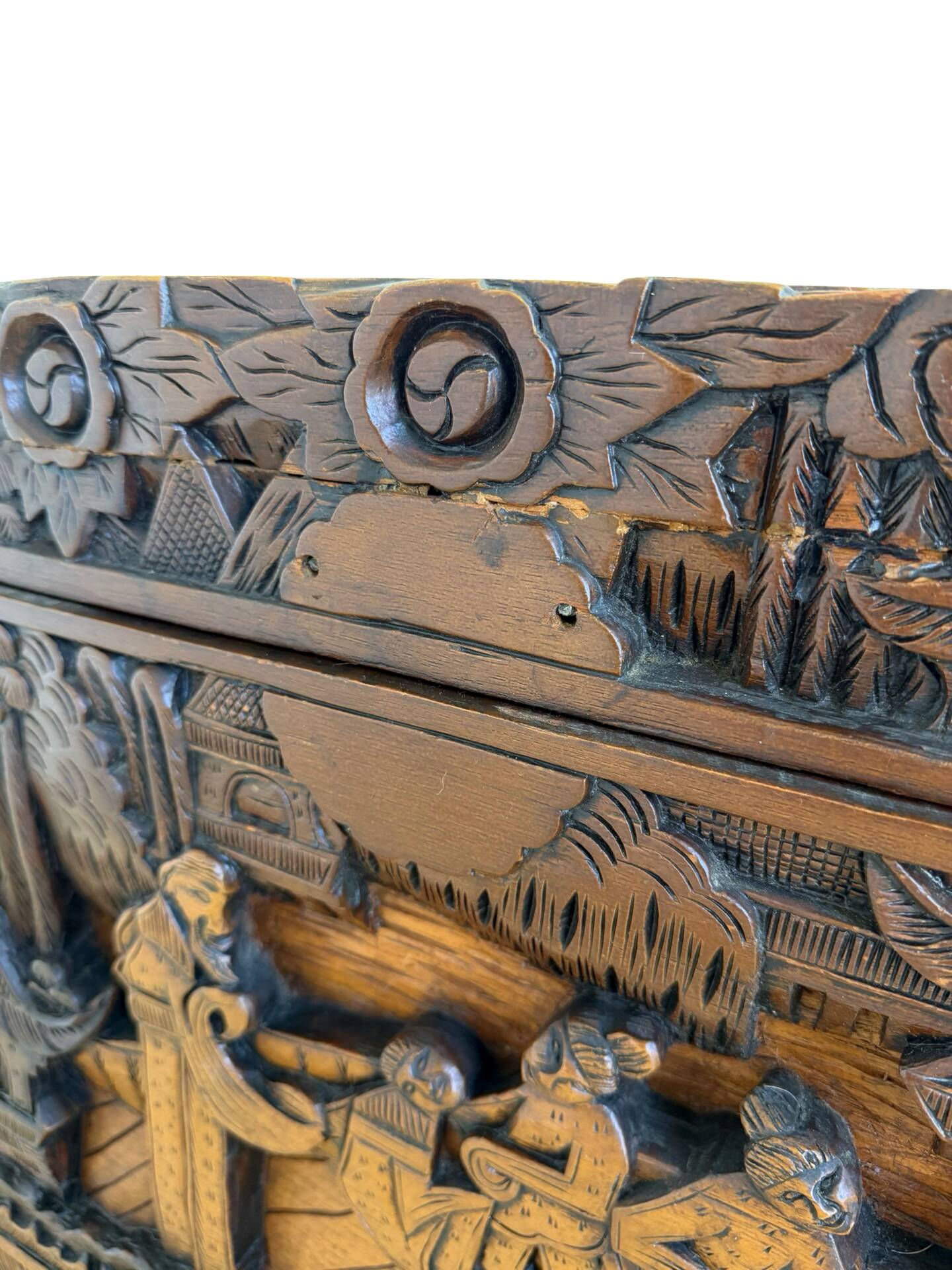 Antique Chinese Carved Export Chest – Dragon, Phoenix & Landscape Deco