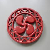 Basque cross trivet in red cast iron 1970