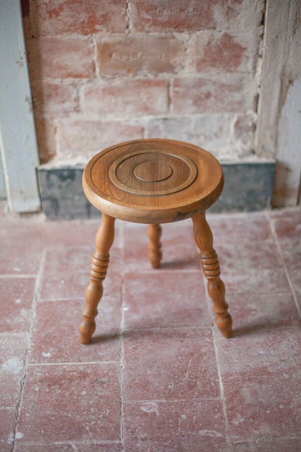 Tabouret vintage, tabouret bois, tabouret tripode, chaise d'appoint