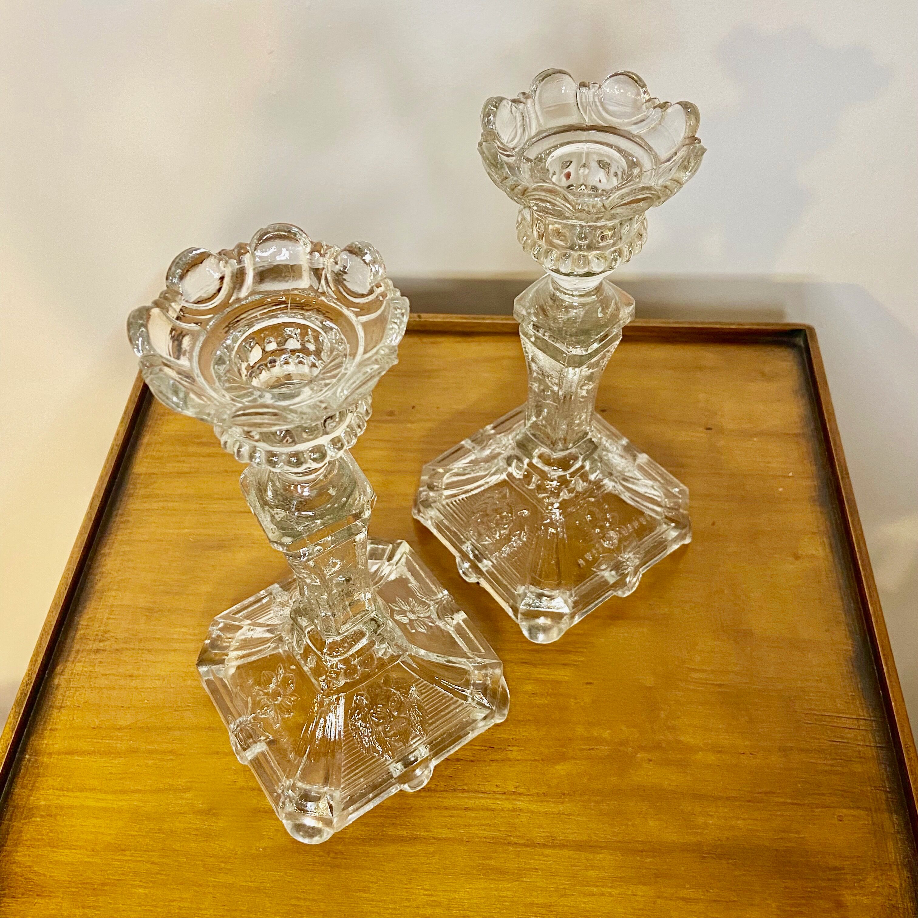 Pair of molded glass candle holders - Vallerysthal crystal