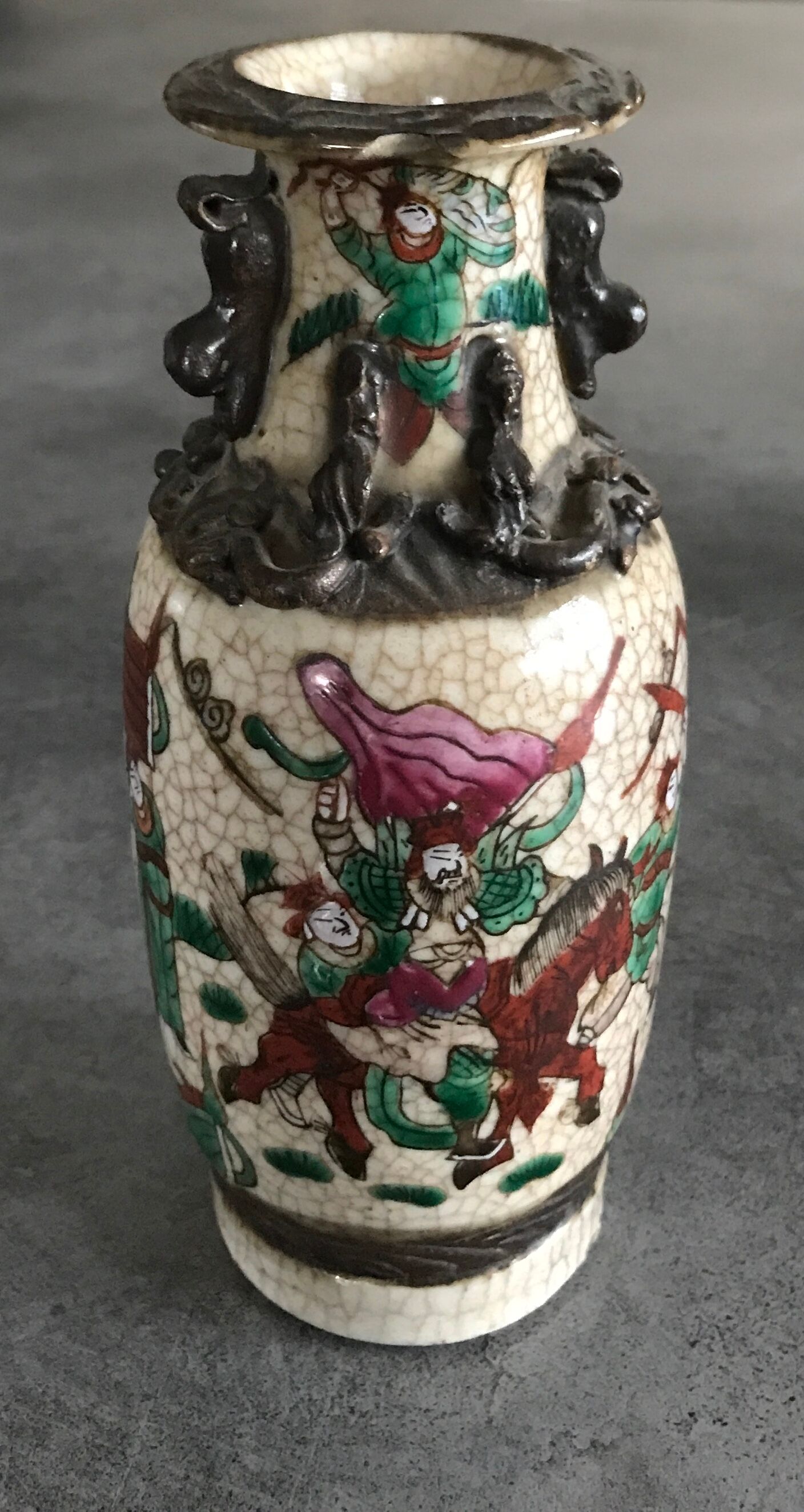 Vase ceramic canton of nanjing decoration of war scenes xixth