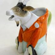 Petit pichet verseuse Chèvre en porcelaine allemande 1920'