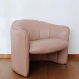 Pink leatherette armchair