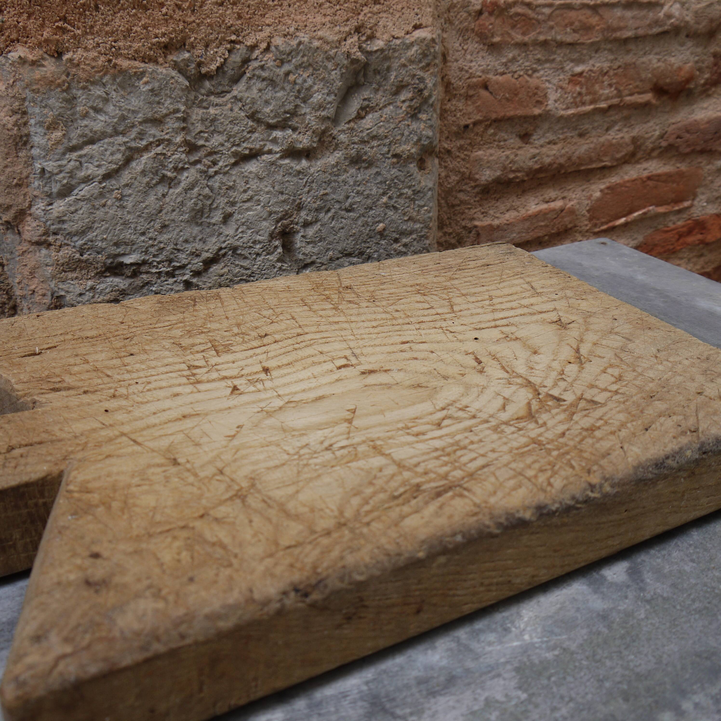 Solid wood cutting board