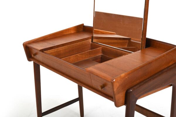 Coiffeuse, bureau danois en teck