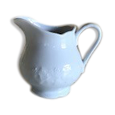 Pot à lait en porcelaine blanche