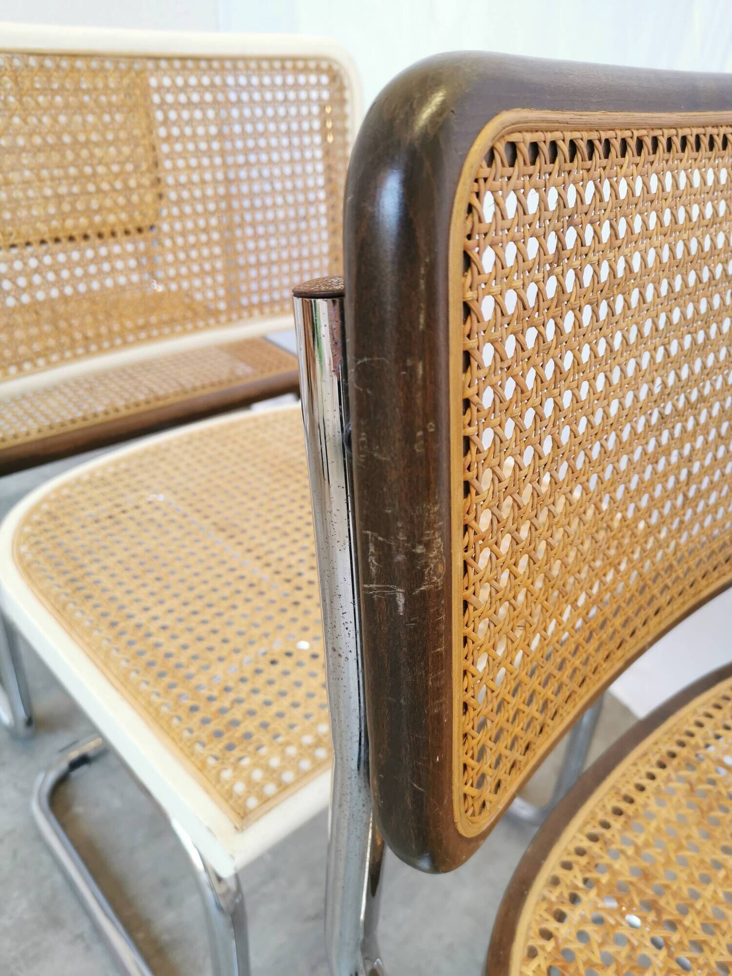 Set of 4 vintage cesca dining chairs / 2 brown 2 white / cane seat mid-century