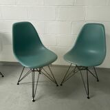Paire de chaises de Charles et Ray Eames édition Vitra récente