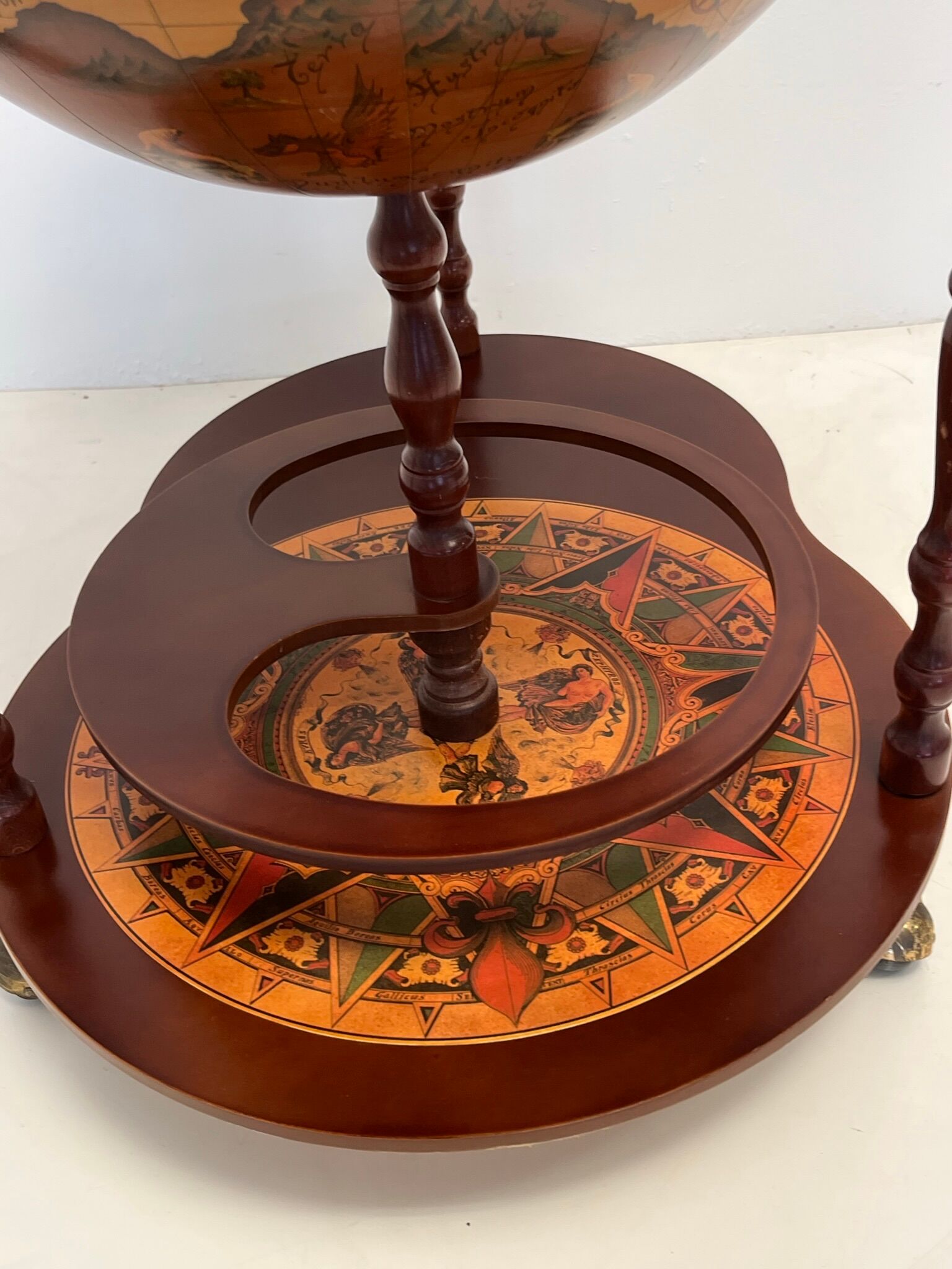 Bar cart vintage globe