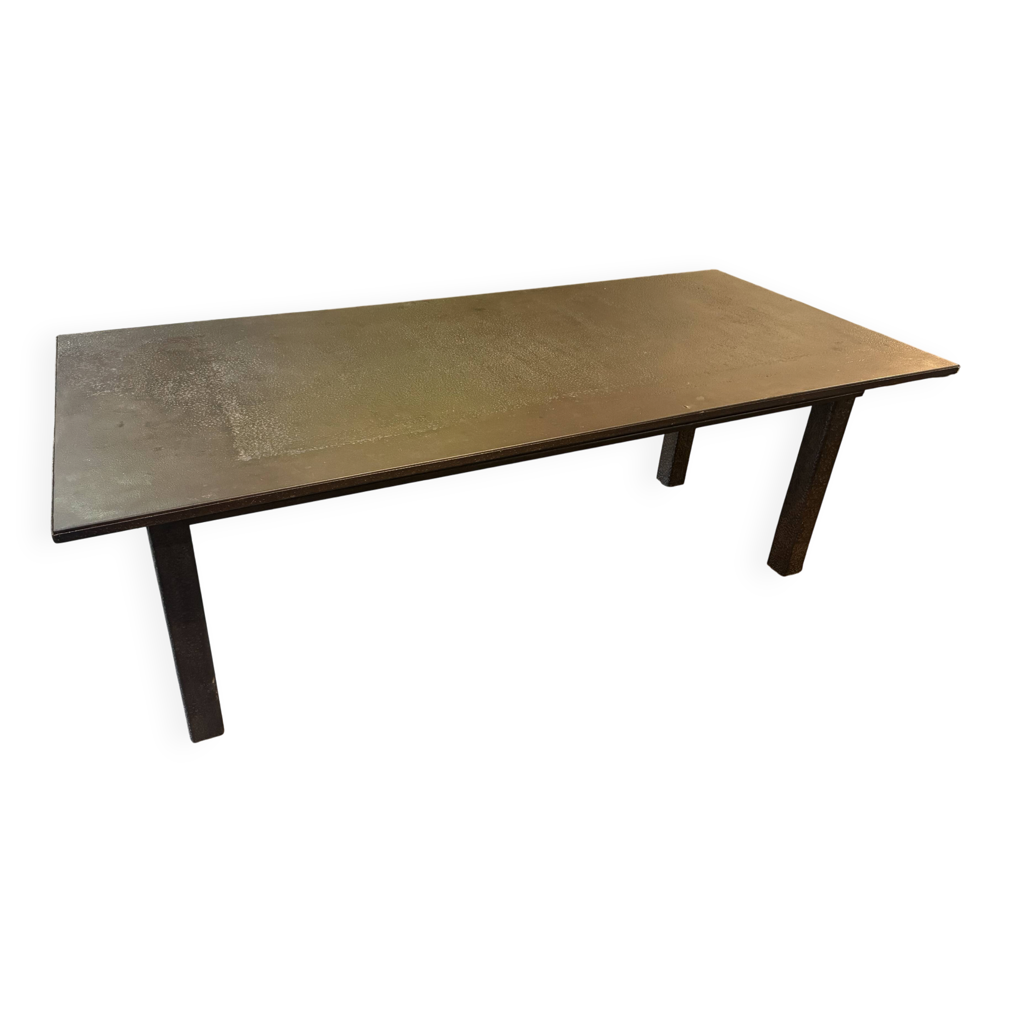 Metal table design
