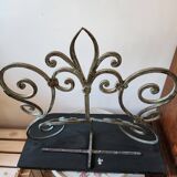 Wall shelf