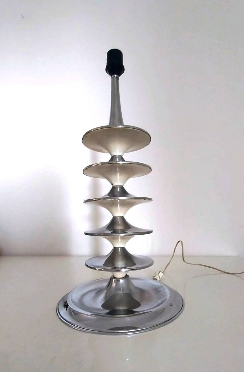 Lampe space age chromée