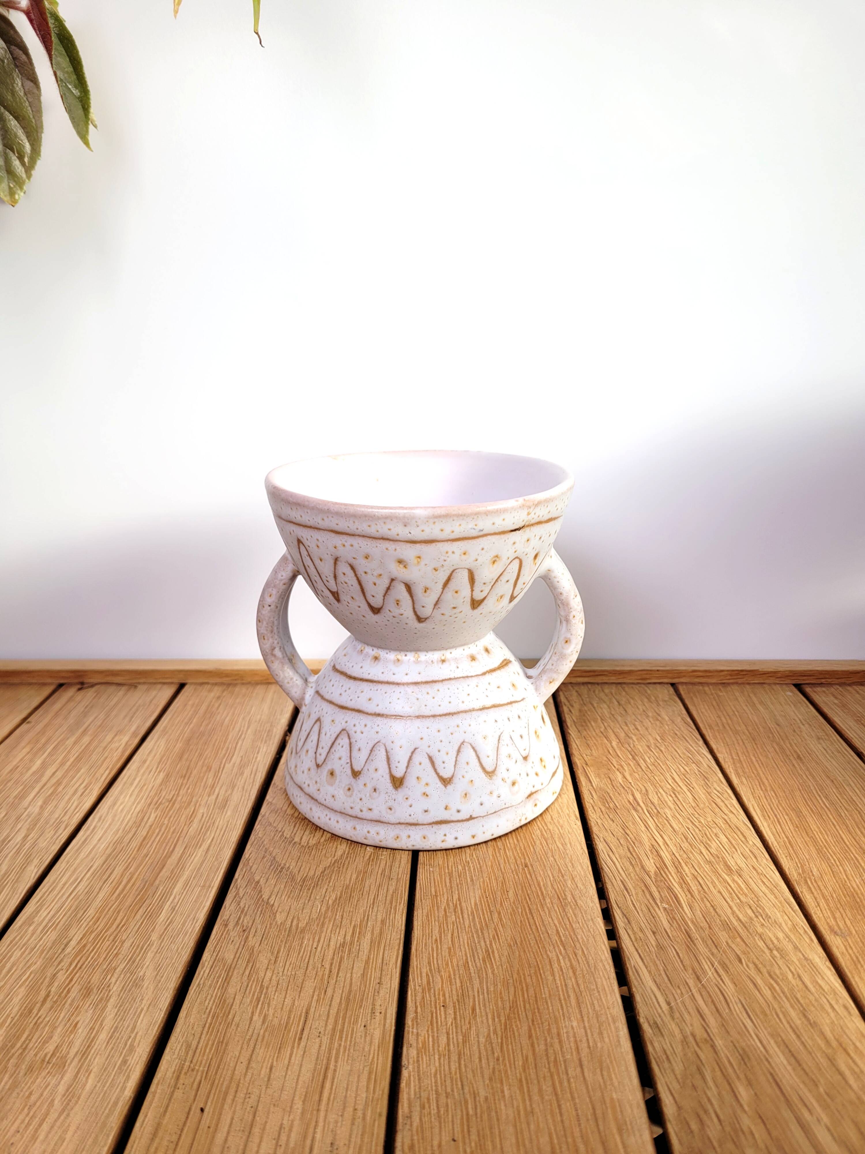 Vase diabolo Jean Austruy