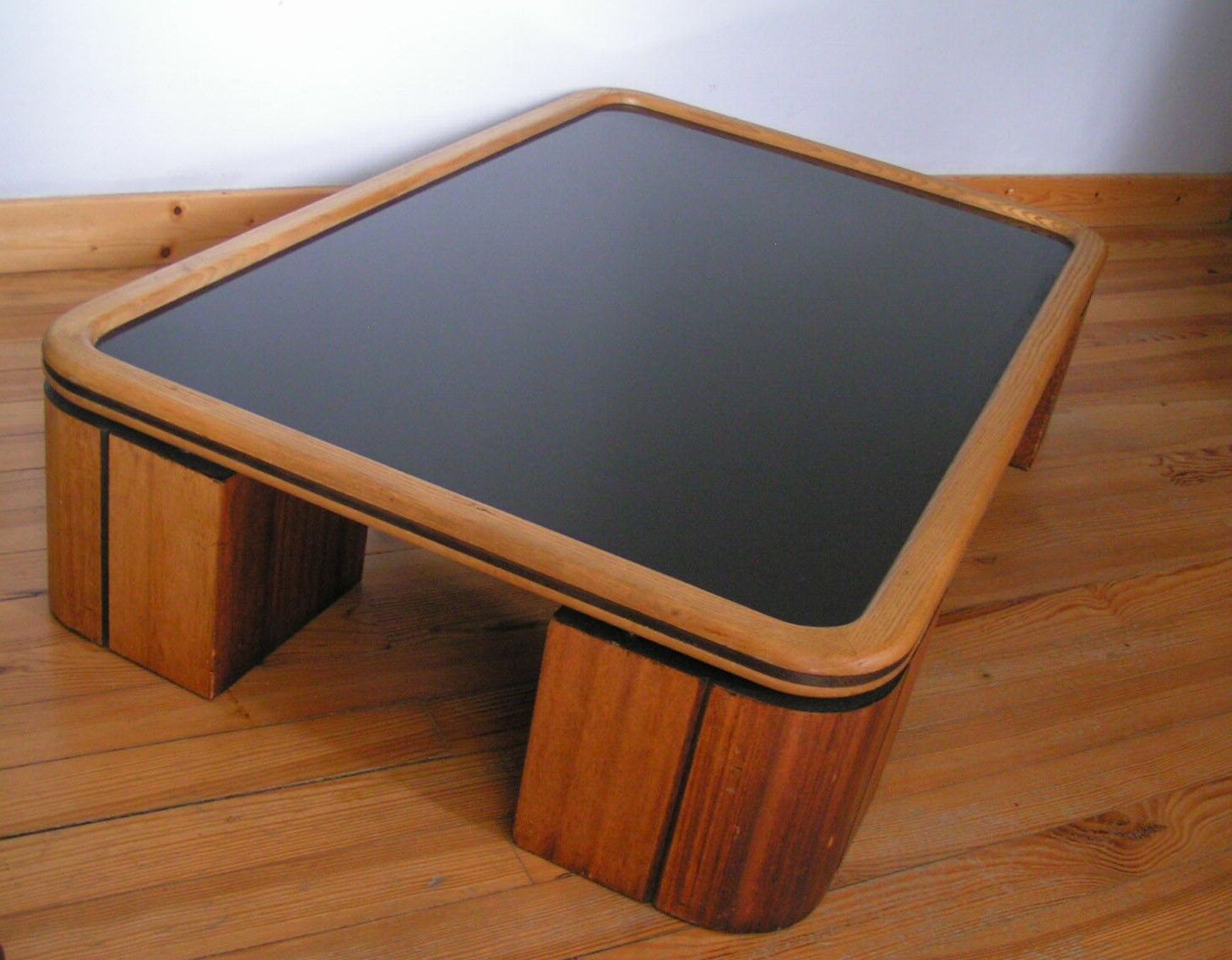 Coffee table 80s