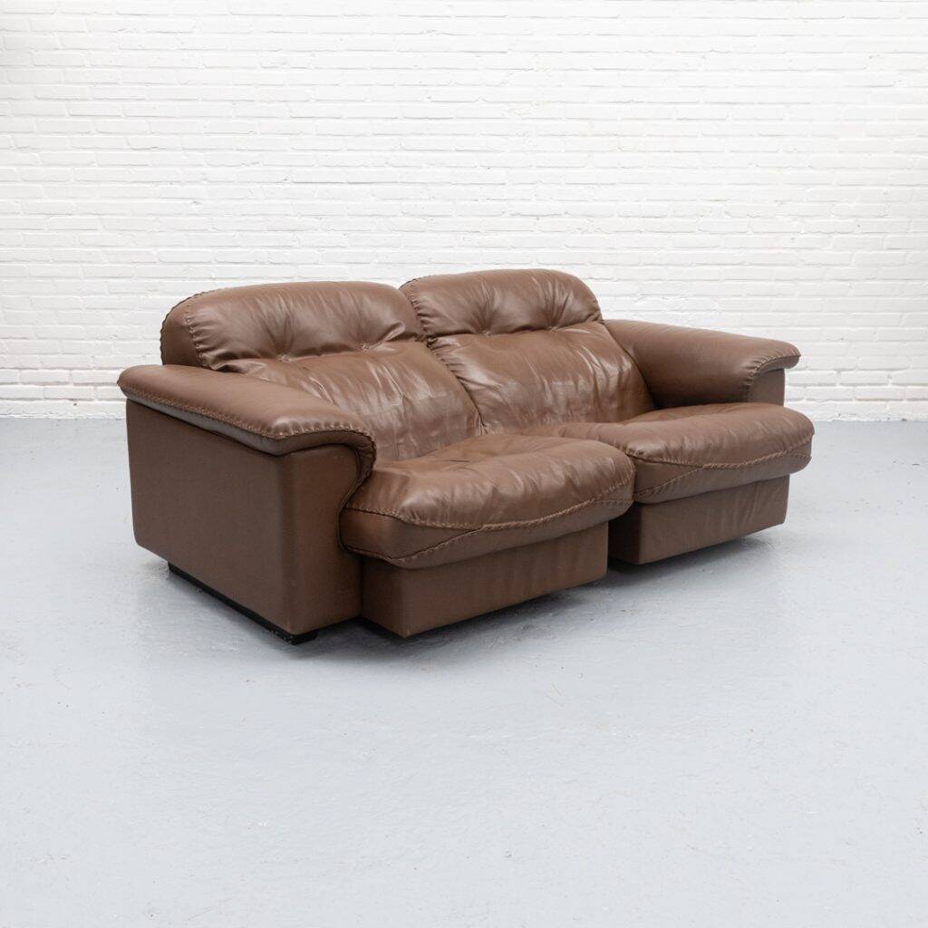 DS-101 two-seater sofa by De Sede 1970s