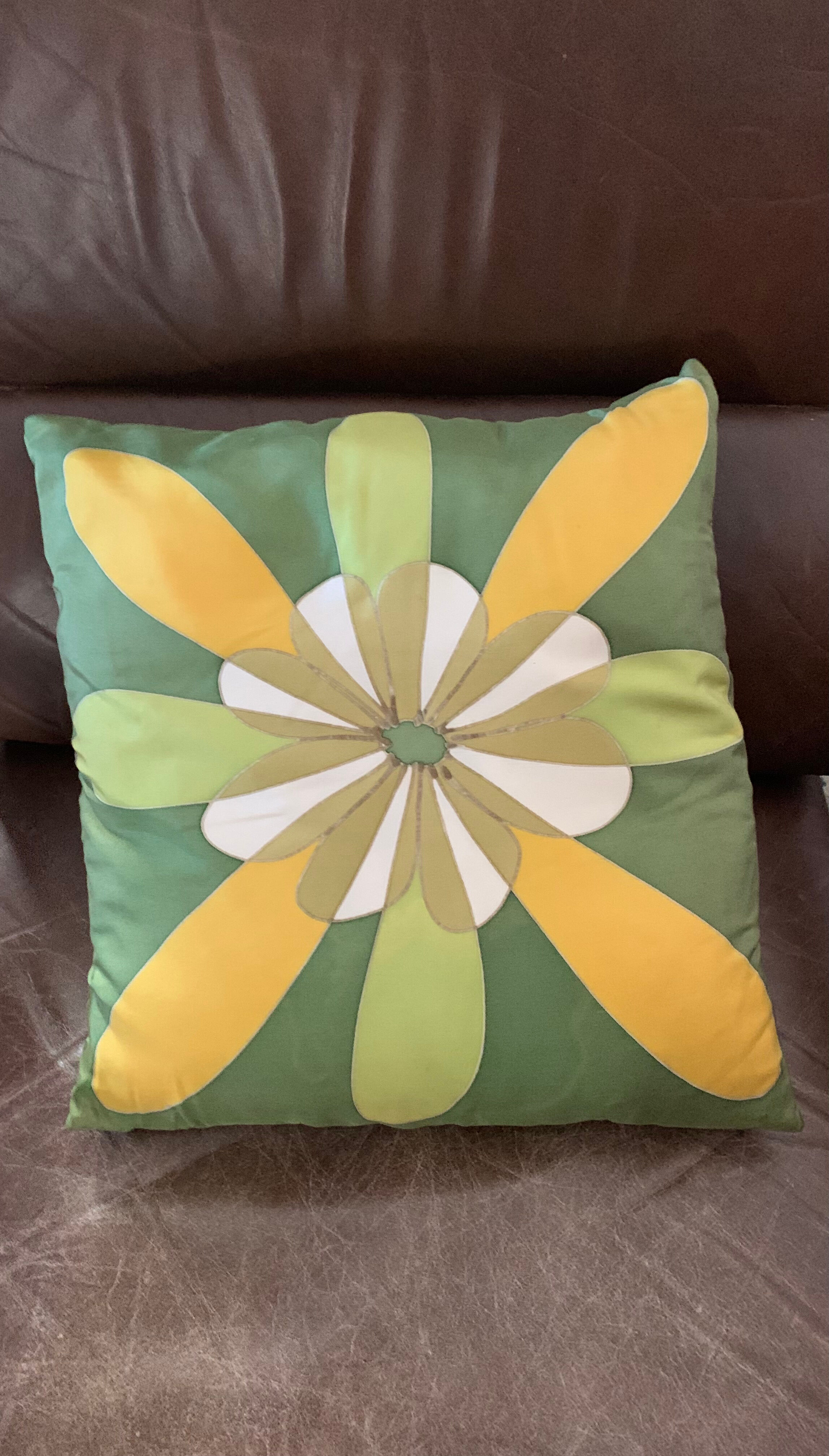 Coussin soie vintage