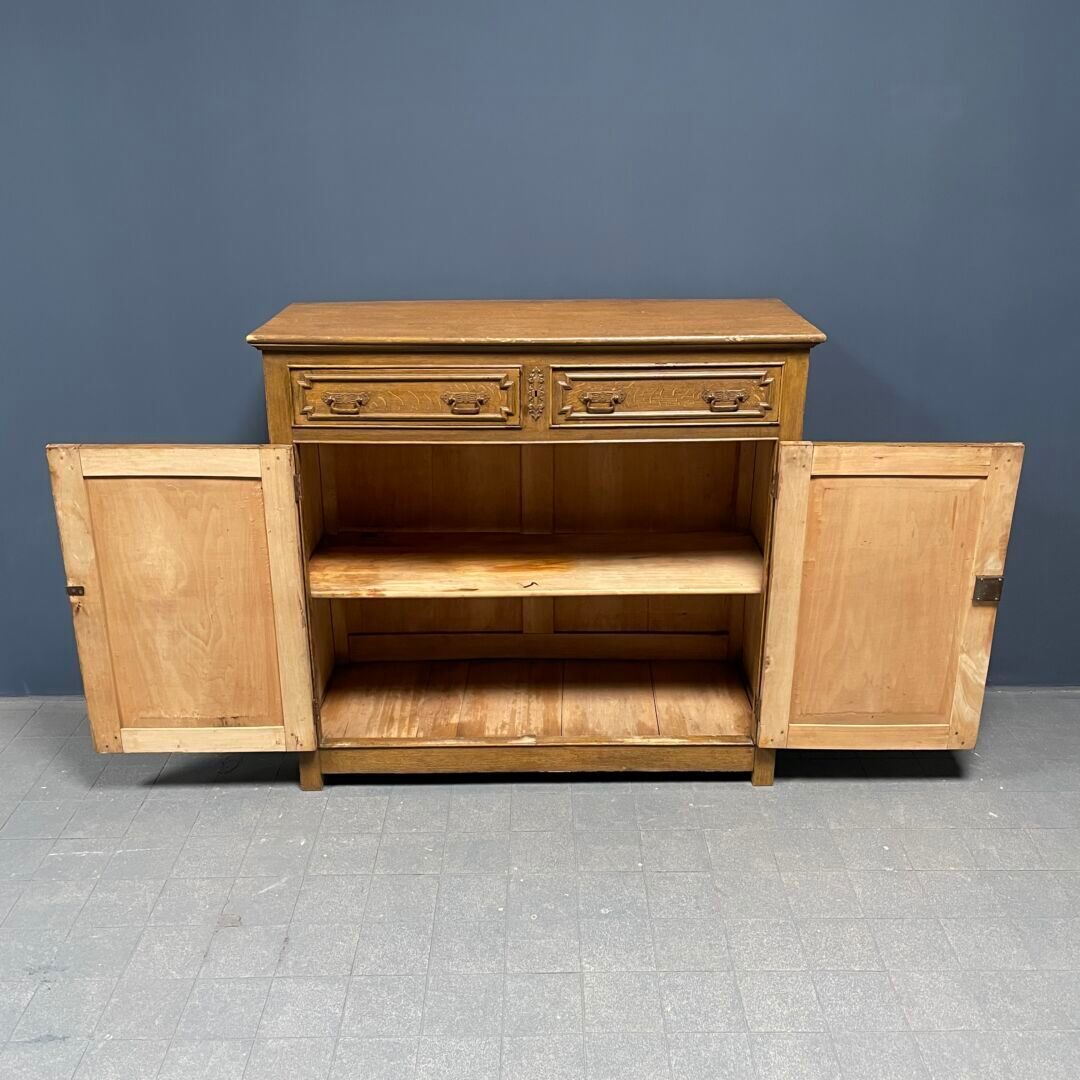 Armoire française peinte