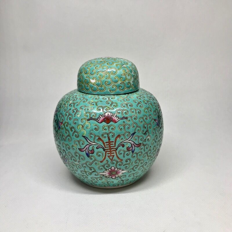 Chinese tea pot