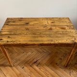 Farm table