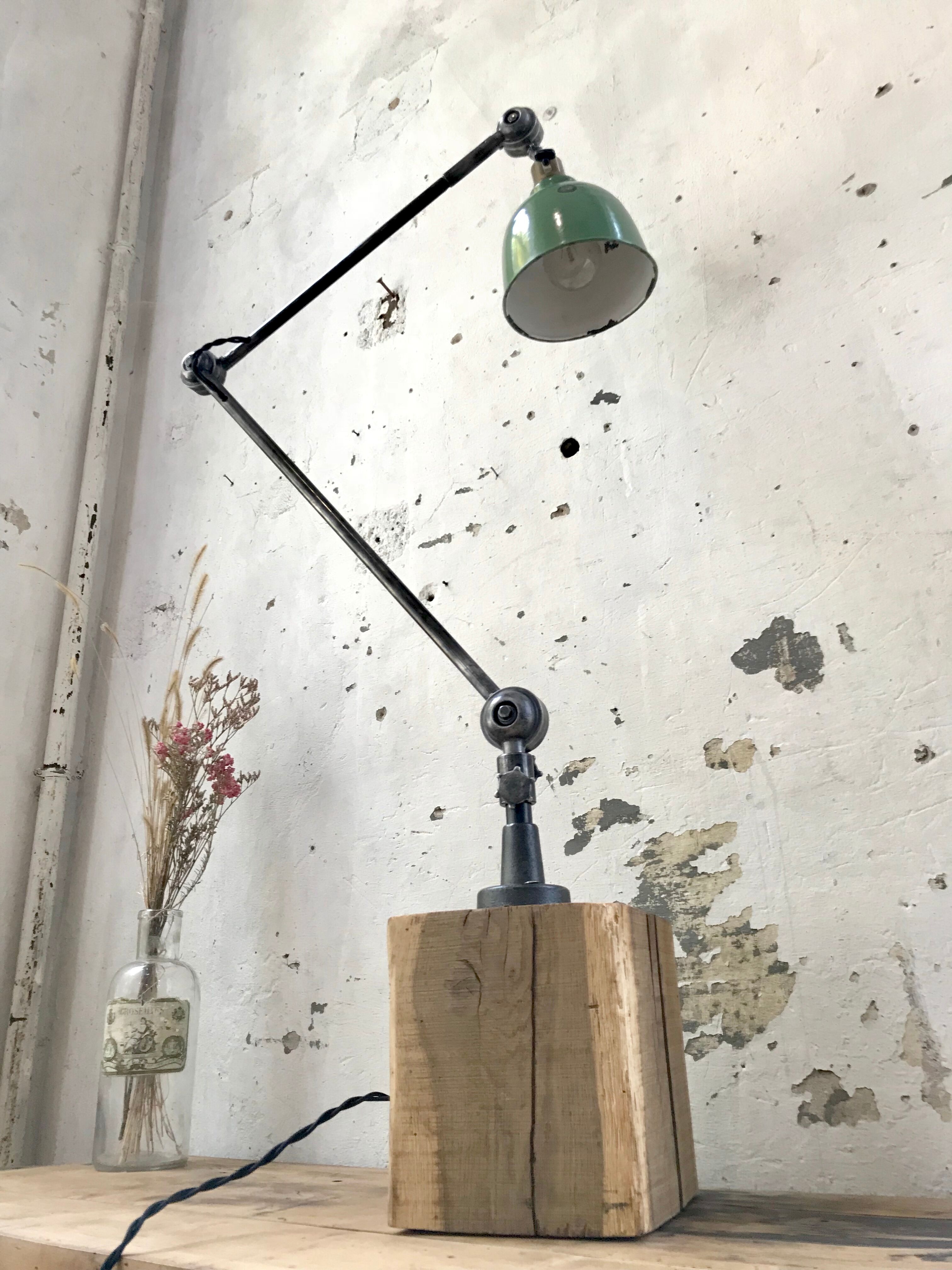 Industrial lamp all sense