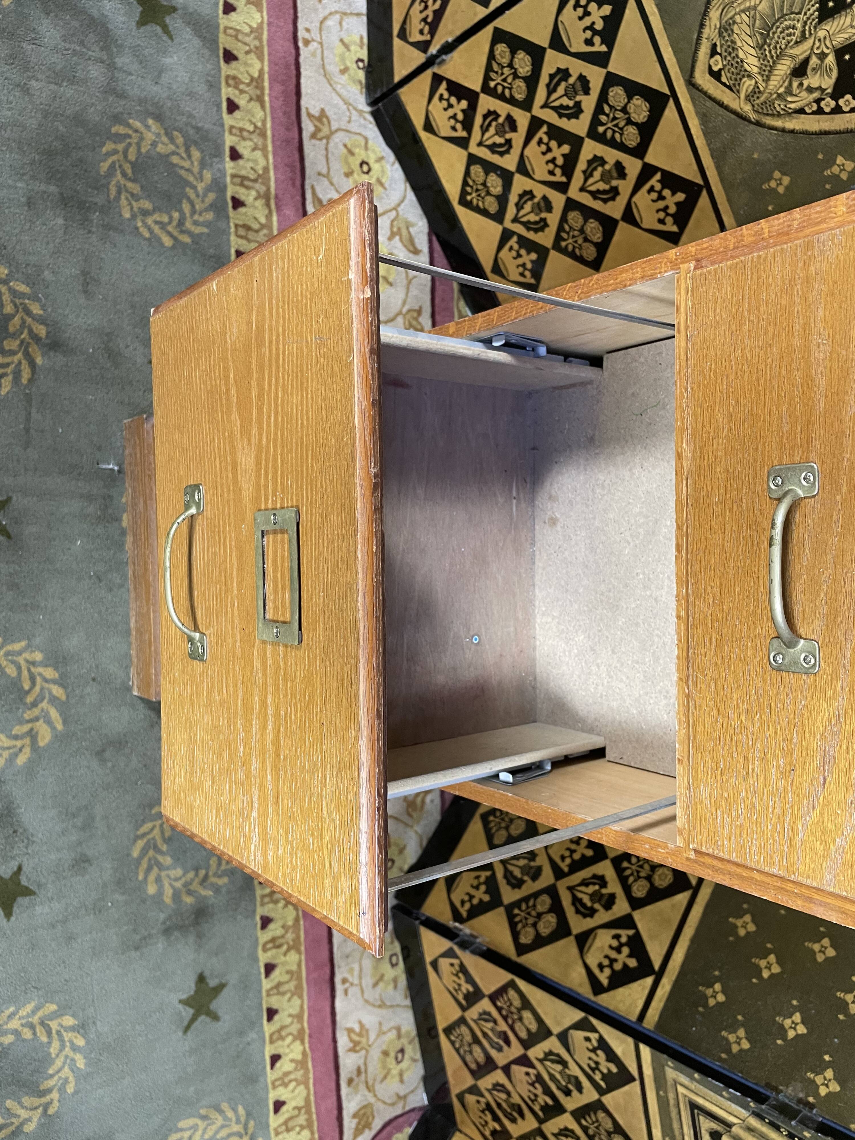 Cabinet binder in oak veneer 1960