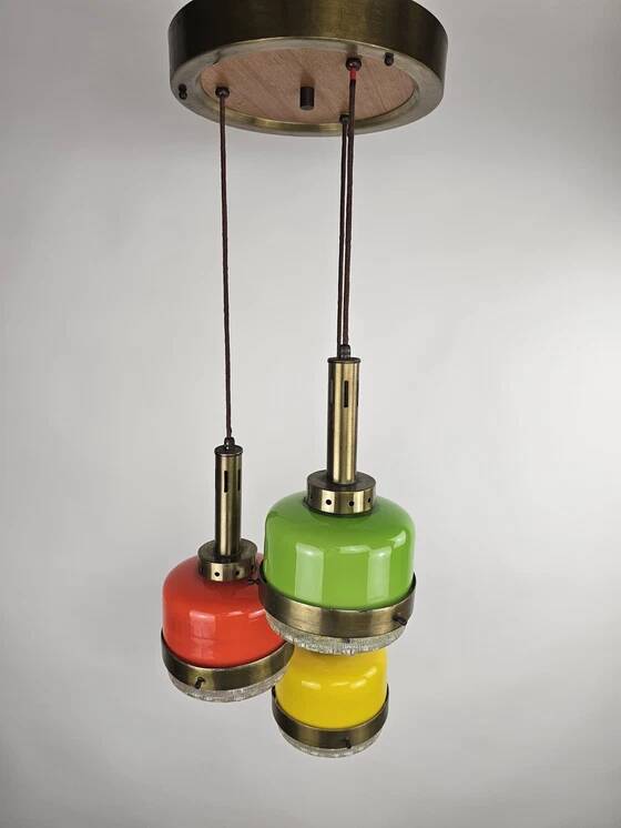 Rare pendant lamp from Italy in 3 colours of glass attributed to Stilnovo
