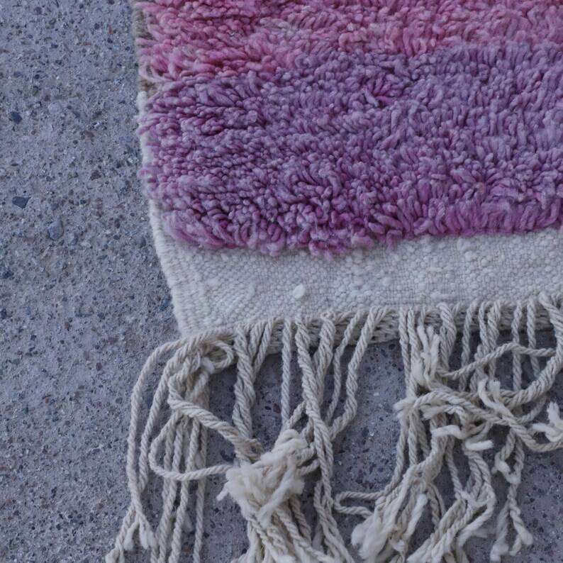 Handmade Moroccan rug 250cm x 150cm