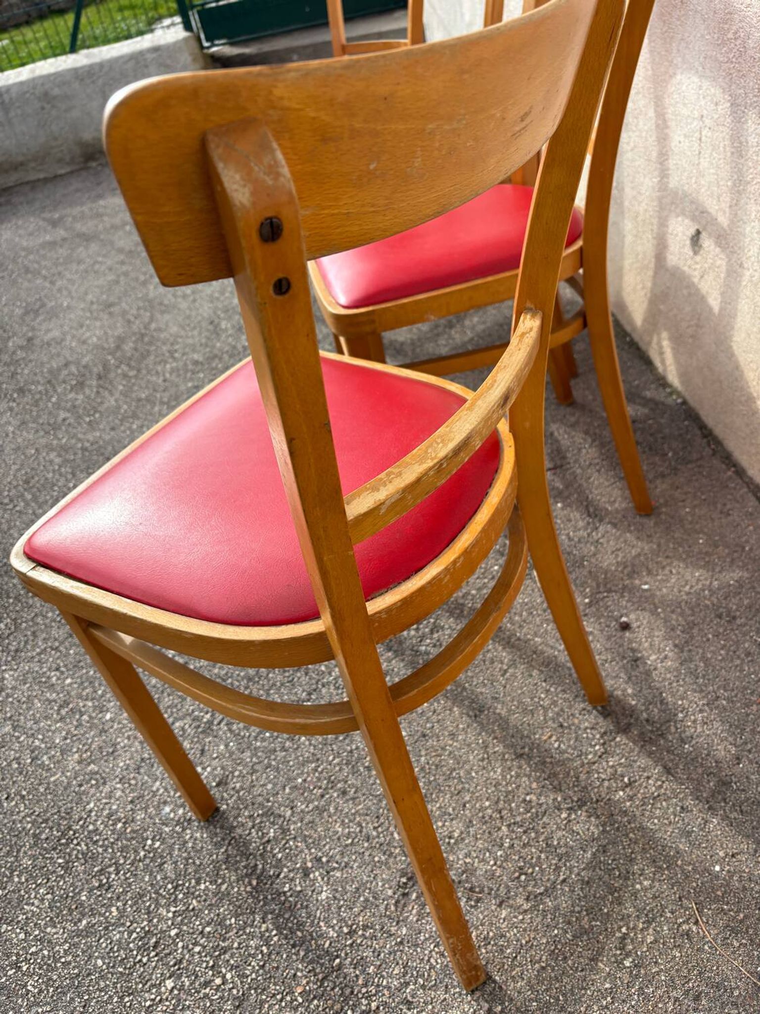 Set of 4 vintage bistro chairs