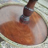 Table de chevet, table d'appoint ancienne style Louis XVI en bois et plateau en marbre