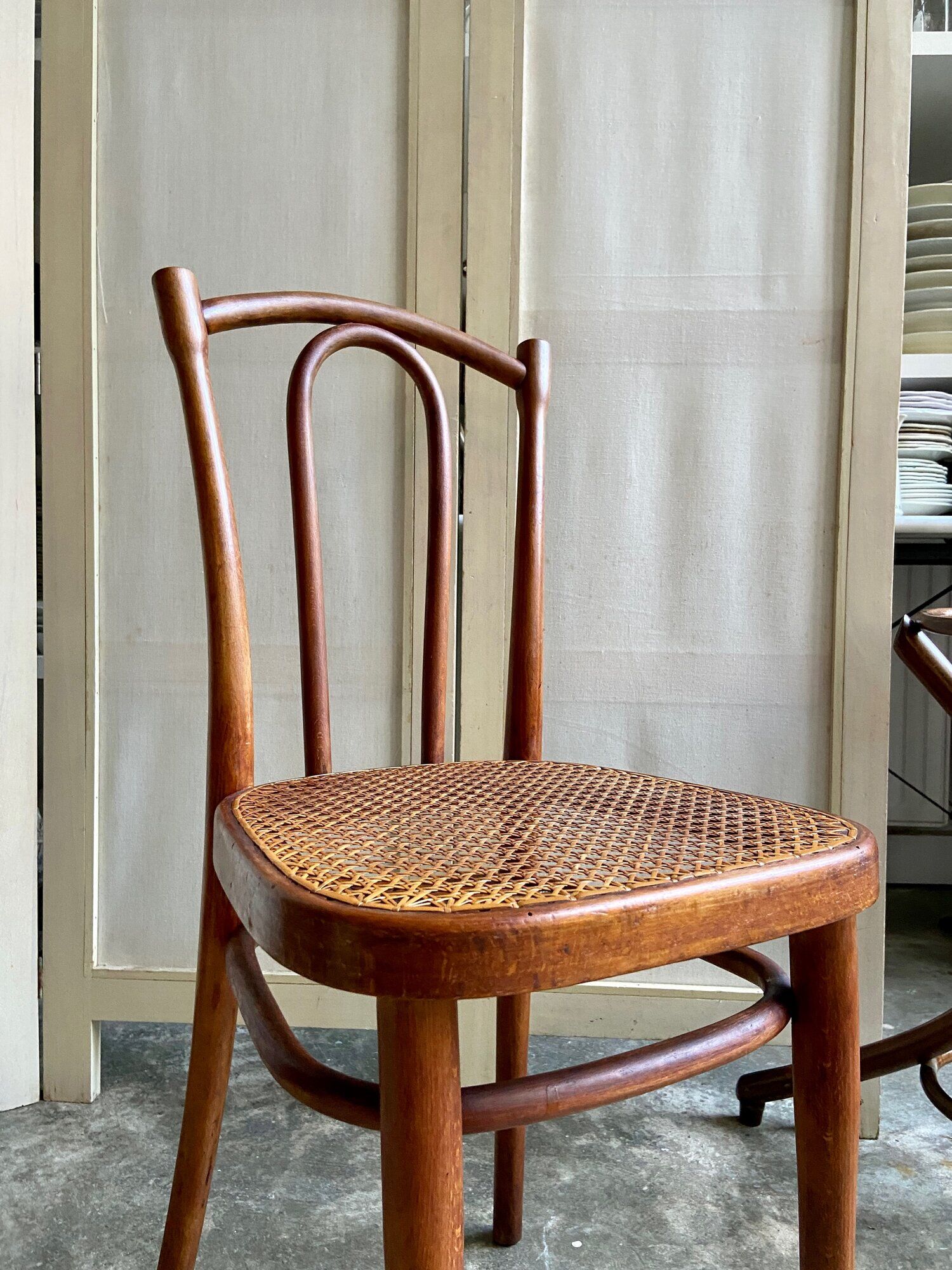 Chair 56 in arched beech and canning by Michael Thonet for Thonet Wien