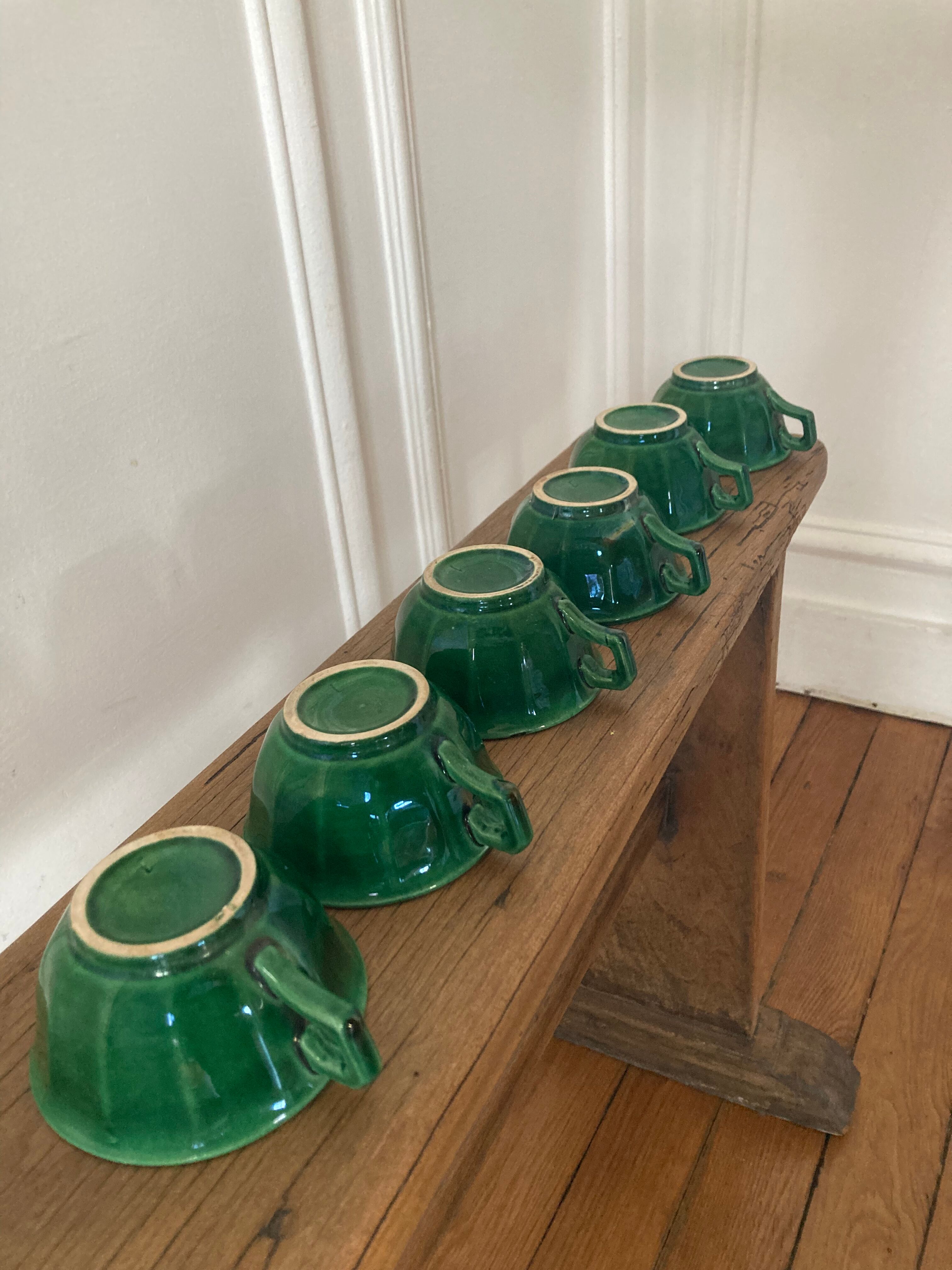 Set of 6 green cups