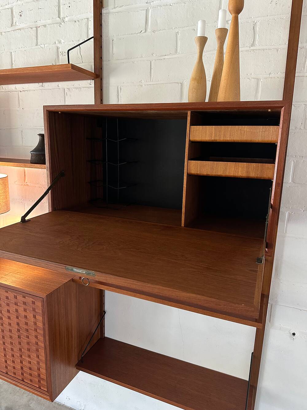 Wall unit, Poul Cadovius, Royal System, Denmark