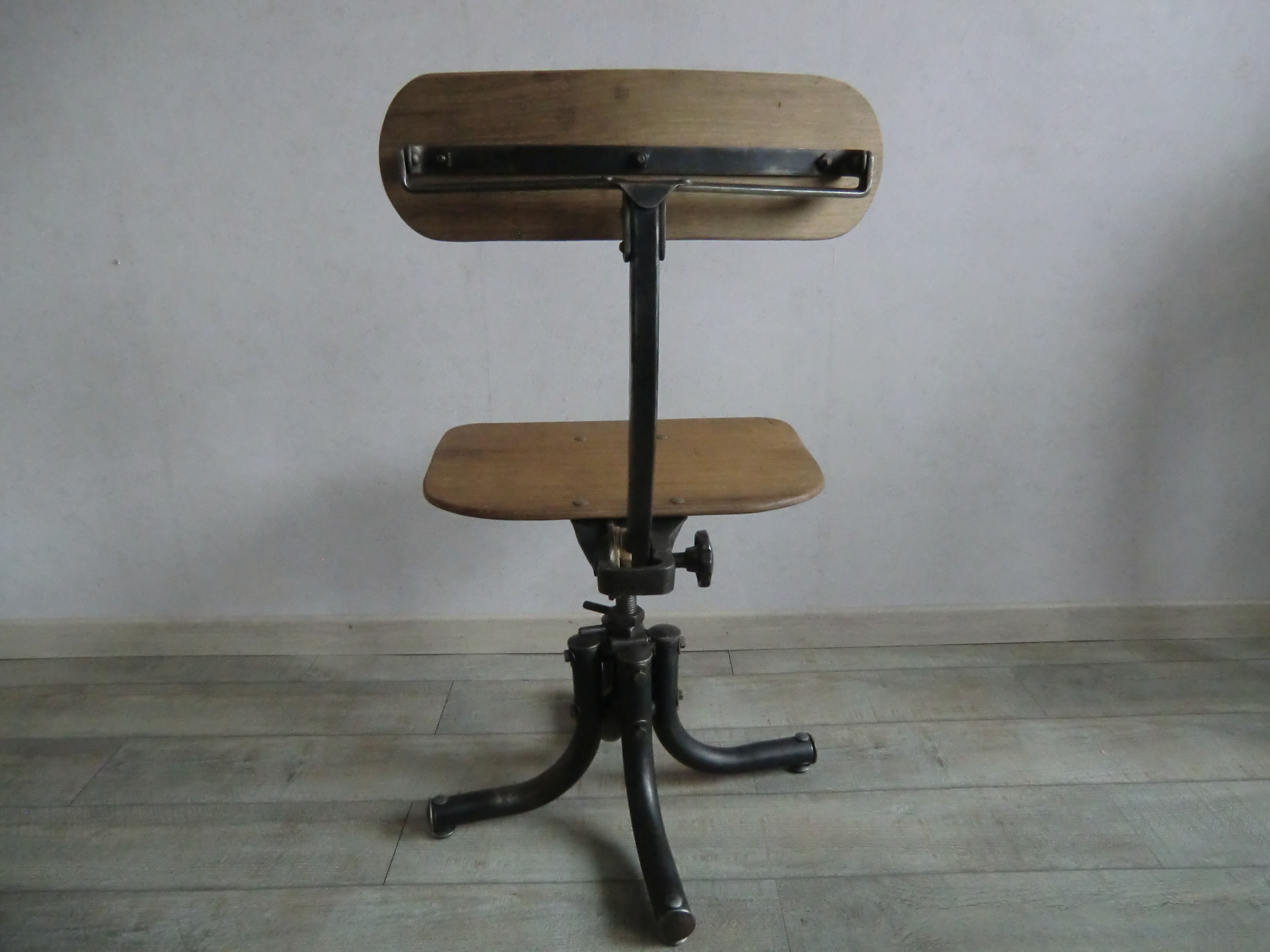 Industrial workshop chair from the 1930s