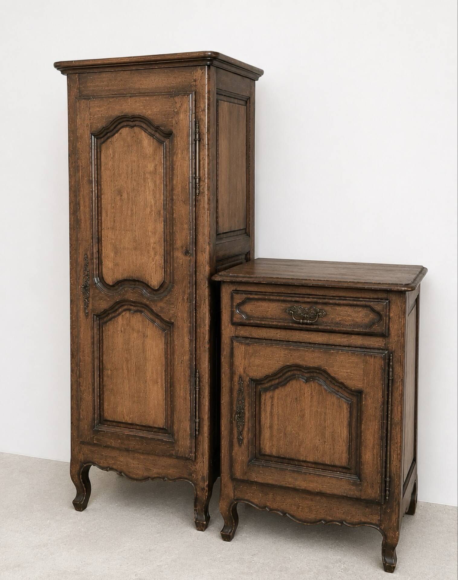 Standing man & solid oak jam cabinet – Antique furniture