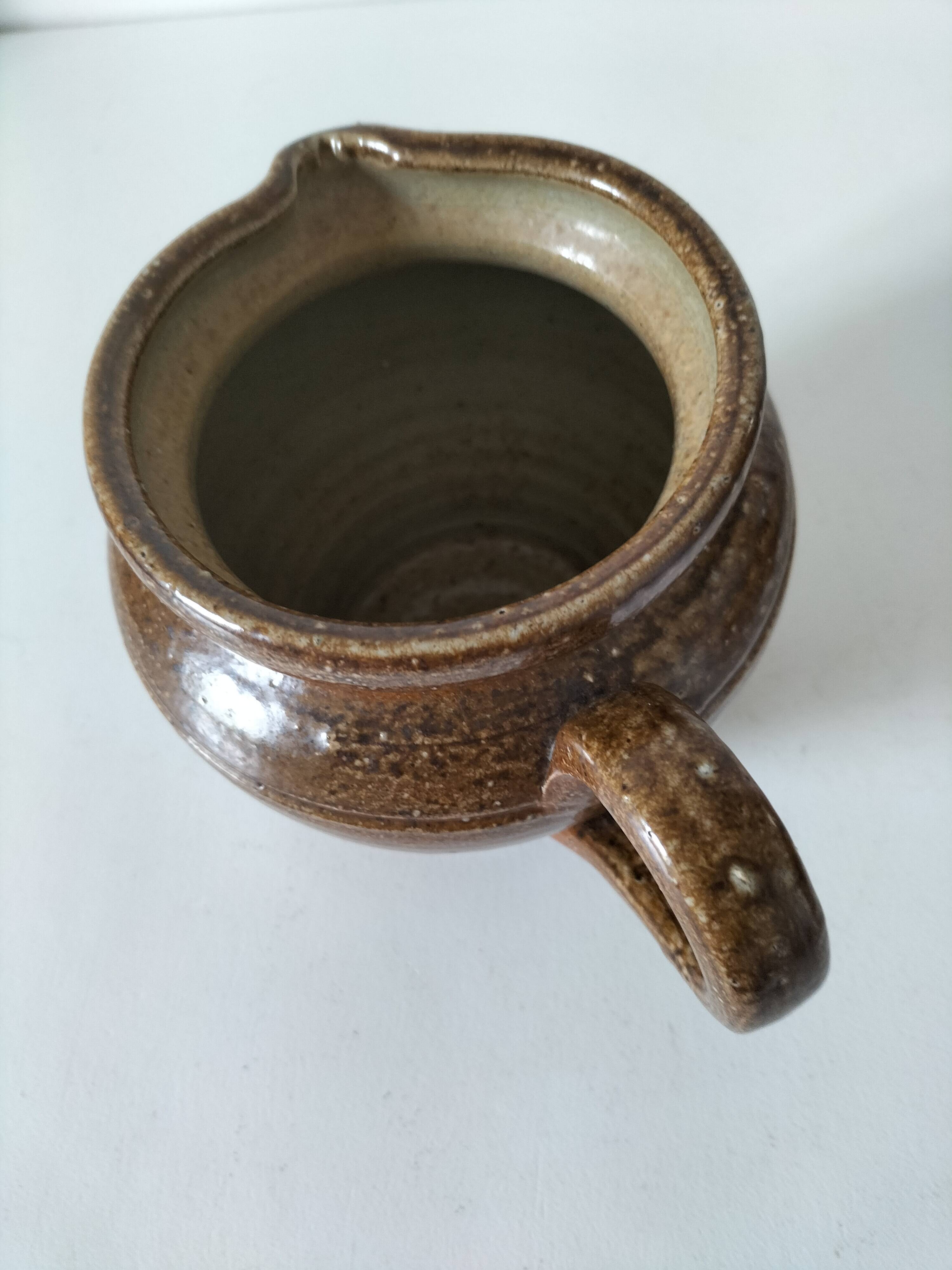 Glazed stoneware jug – hand-painted decoration